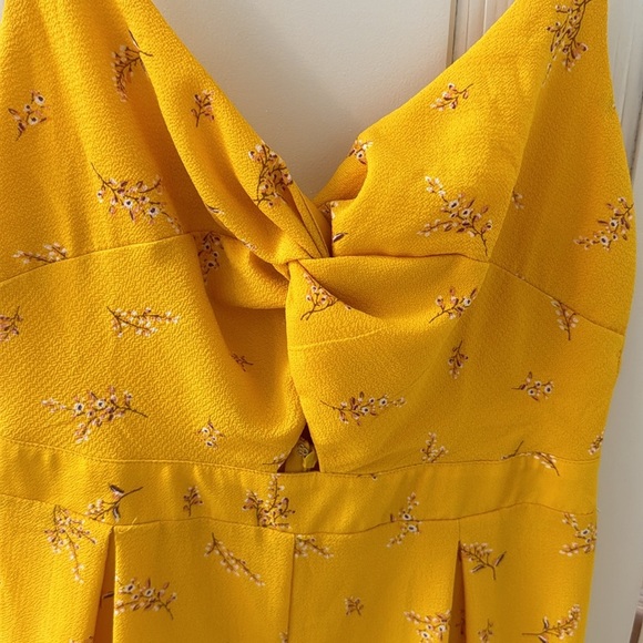 Yellow Fall Romper - Picture 2 of 4